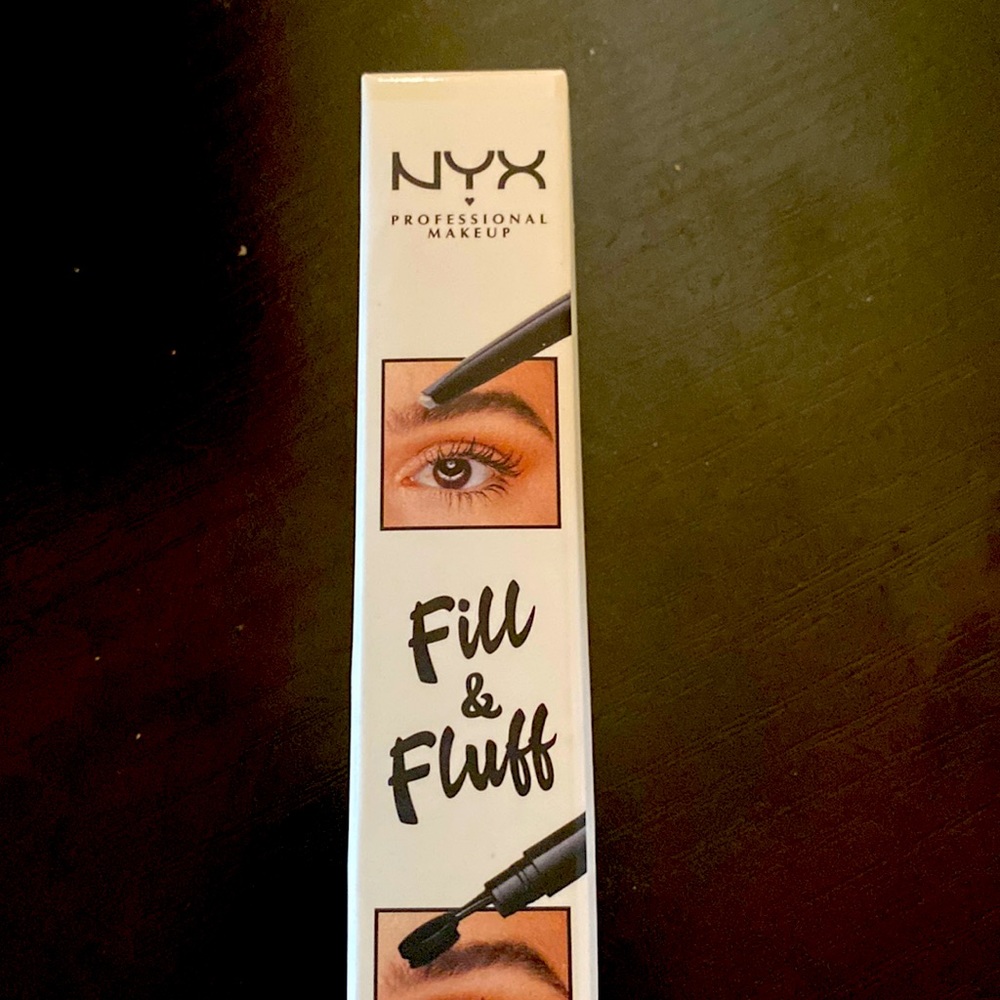 NYX Professional Clear Fill & Fluff CLEAR Eyebrow Pomade Pencil NWT 🥰
